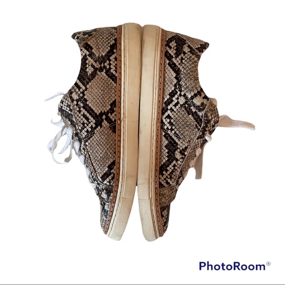 🦚 ZARA faux snakeskin sneakers size 6 - Picture 2 of 6